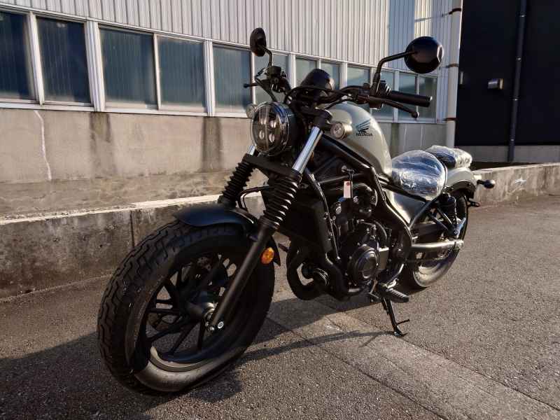 Honda Rebel 500 2024