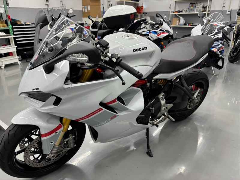 Ducati Supersport 950 S 2024