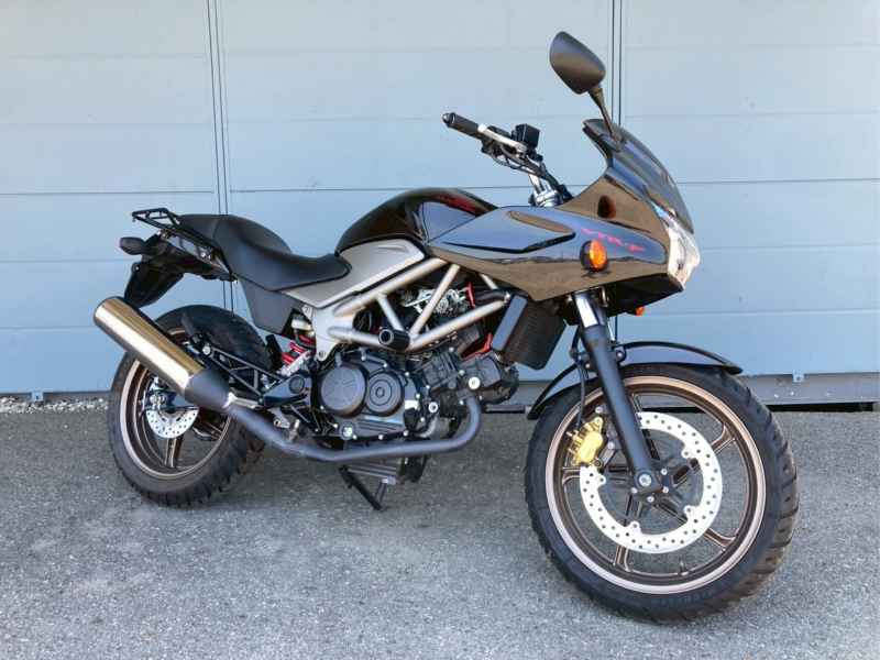 Honda VTR250F