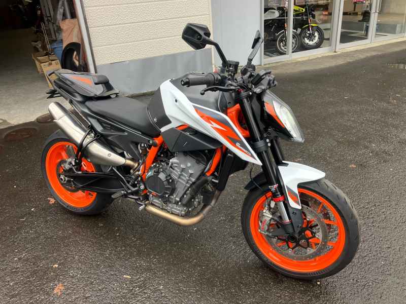 KTM 890 Duke R 2020