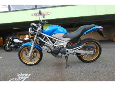 Honda VTR250 2009