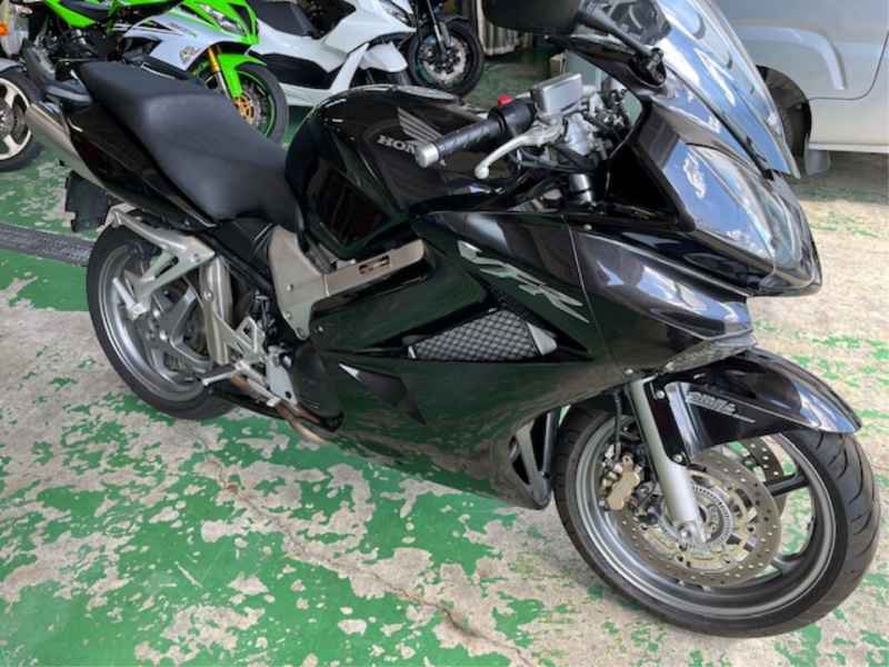 Honda VFR800 2009