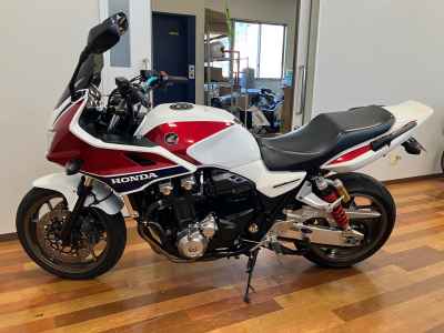 Honda CB1300 Super Boldor 2015