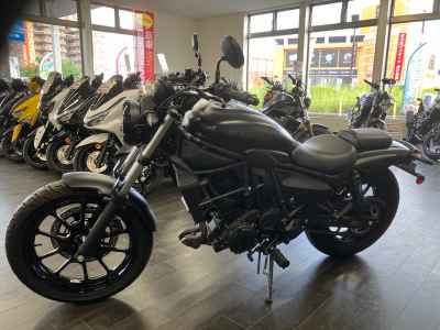 Kawasaki Eliminator 400 2023