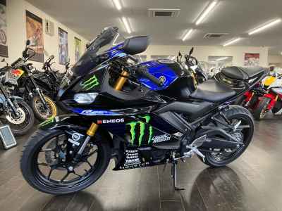 Yamaha YZF-R25