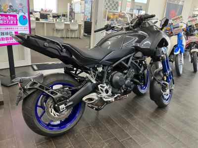 Yamaha Niken 2018