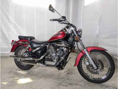 Suzuki Intruder 250LC