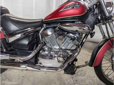Suzuki Intruder 250LC