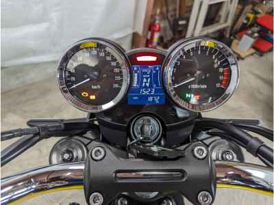 Kawasaki Z900RS 2023