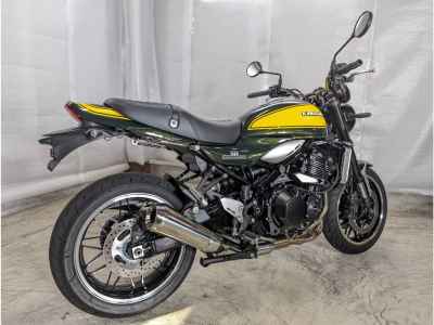 Kawasaki Z900RS 2023