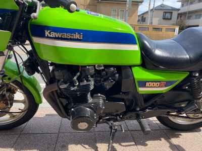 Kawasaki Z1000R 2018