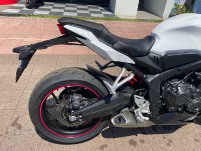 Honda CBR650R 2023