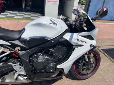 Honda CBR650R 2023