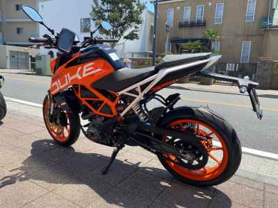 KTM 390 Duke 2021