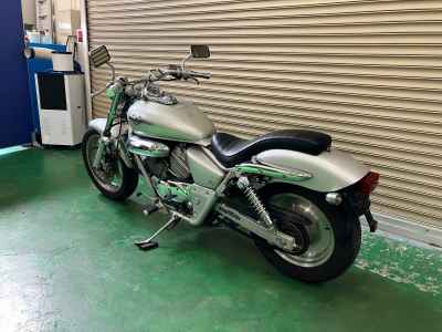 Honda V- Twin Magna