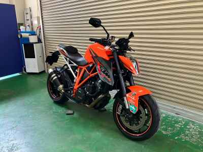 KTM 1290 Super Duke 2015