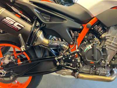 KTM 890 Duke R 2022