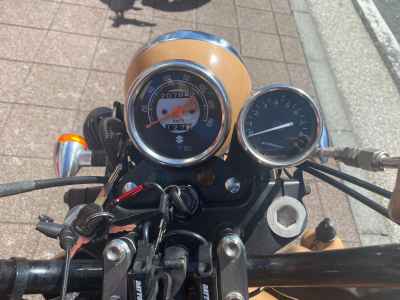 Suzuki ST250E