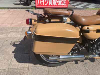 Suzuki ST250E