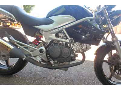 Honda VTR250 2009