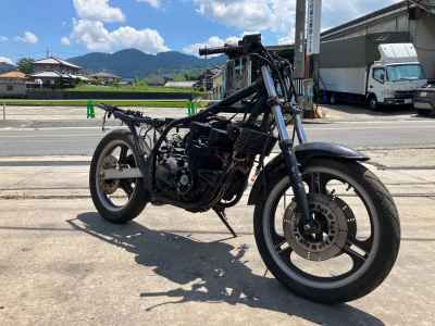 Kawasaki GPZ400F