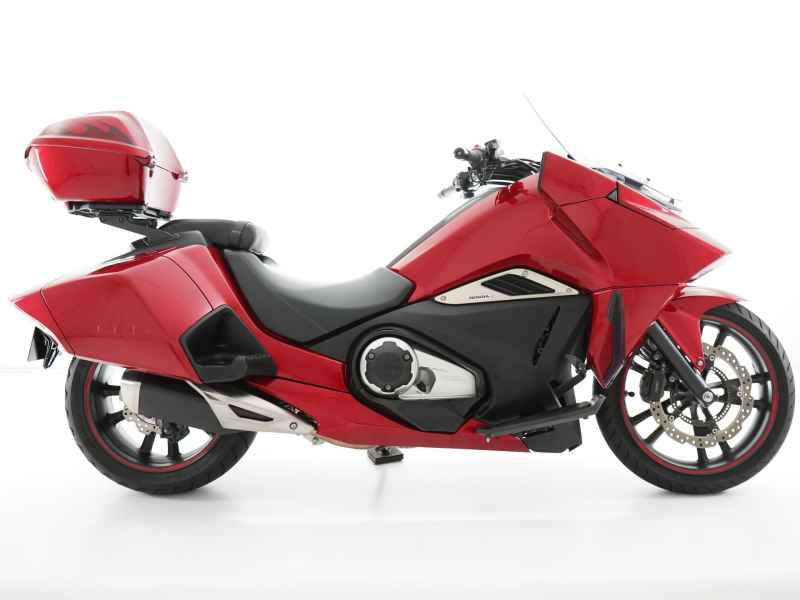 Honda NM4 Vultus 2019
