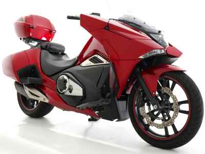 Honda NM4 Vultus 2019