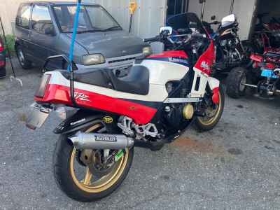Kawasaki GPZ600R