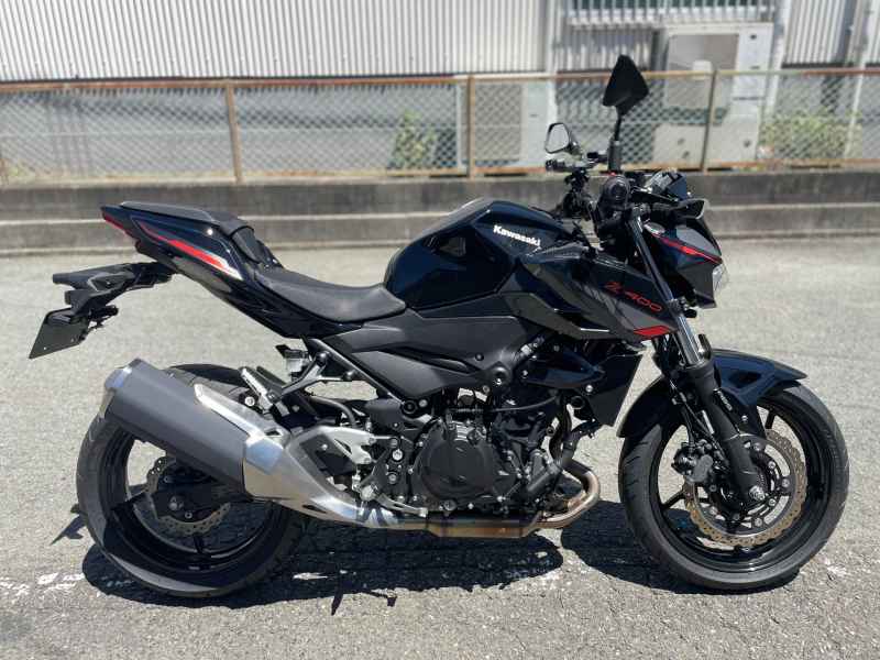 Kawasaki Z400 2024