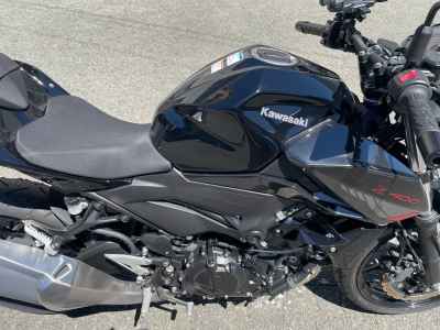 Kawasaki Z400 2024