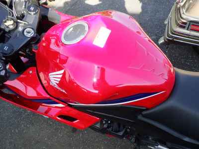 Honda CBR400R 2024