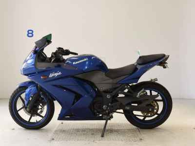 Kawasaki Ninja 250R 2011