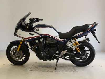 Honda CB1300 Super Boldor 2023