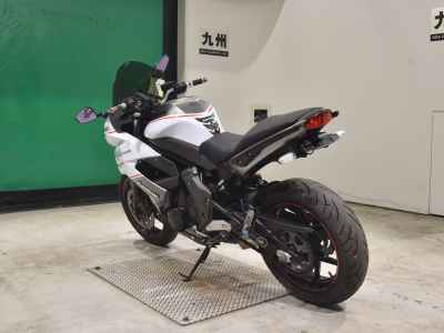 Kawasaki Ninja 400 2013