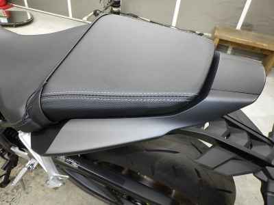 Honda CB650R E-Clutch 2024