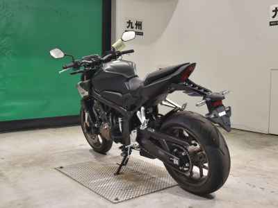 Honda CB650R E-Clutch 2024