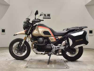 Moto Guzzi V85TT Travel 2020