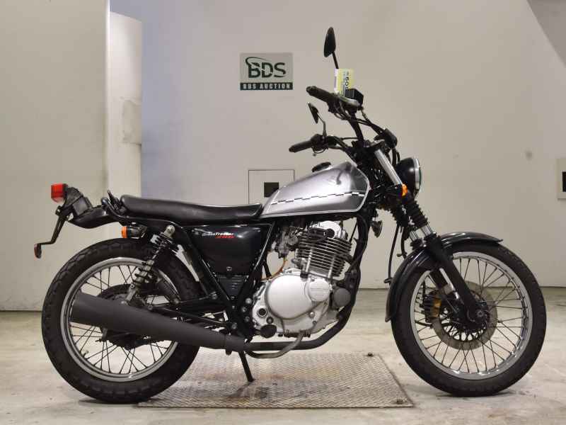 Suzuki GrassTracker