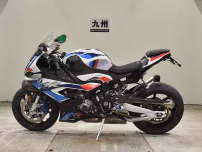 BMW M1000RR 2022