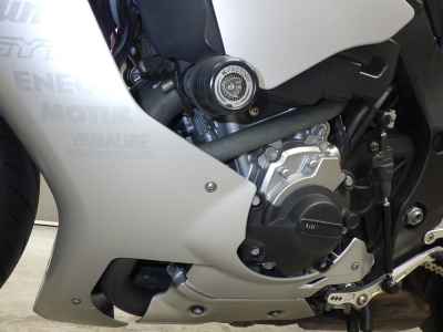 Yamaha YZF-R1 2016