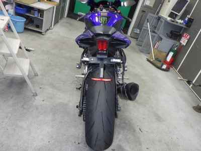 Yamaha YZF-R1 2016