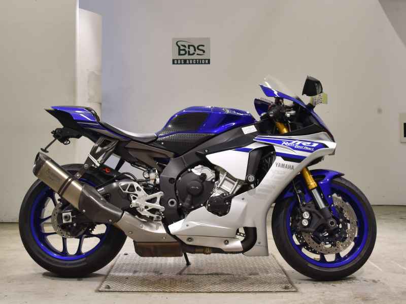 Yamaha YZF-R1 2016