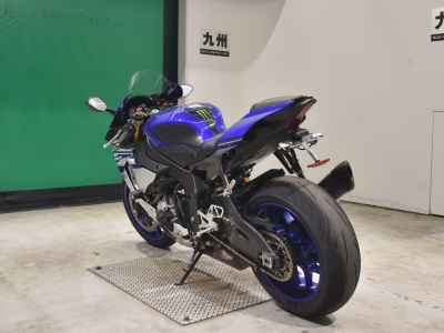 Yamaha YZF-R1 2016