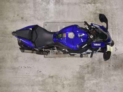 Yamaha YZF-R1 2016