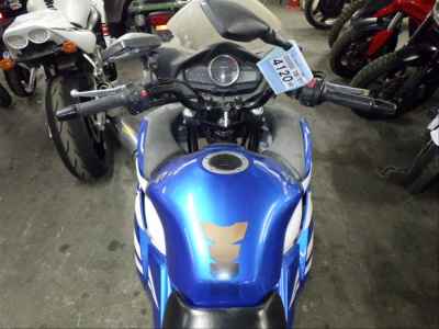 Suzuki GSR250F