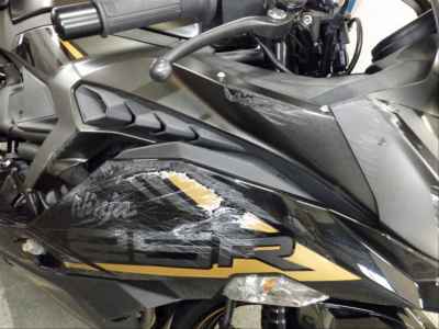 Kawasaki Ninja ZX-25R 2022