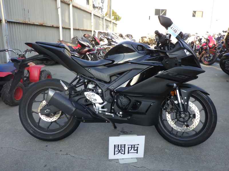 Yamaha YZF-R25 2020