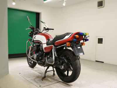 Honda CB750SF 2005