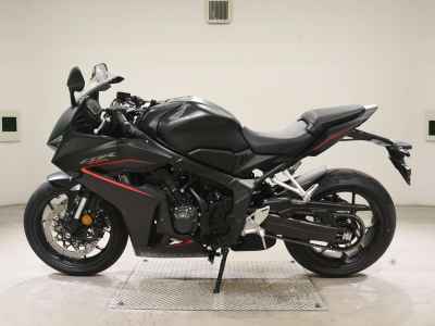 Honda CBR650R 2025