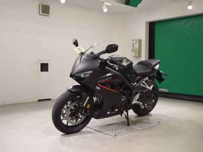 Honda CBR650R 2025